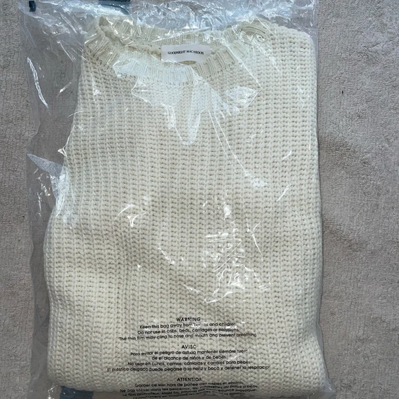 Goodnight Macaroon Crewneck Sweater - Picture 3 of 4